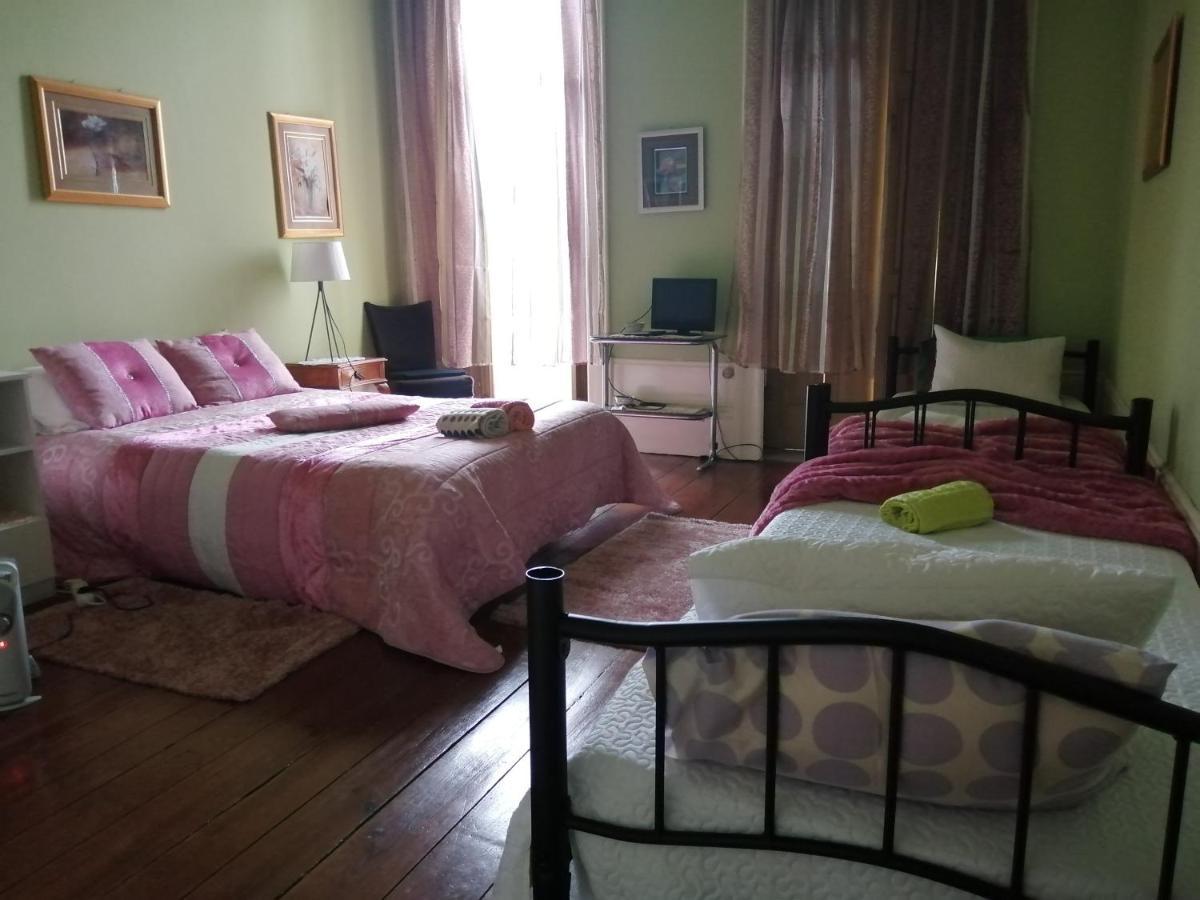 Casa Dragao Bed & Breakfast Порто Екстериор снимка