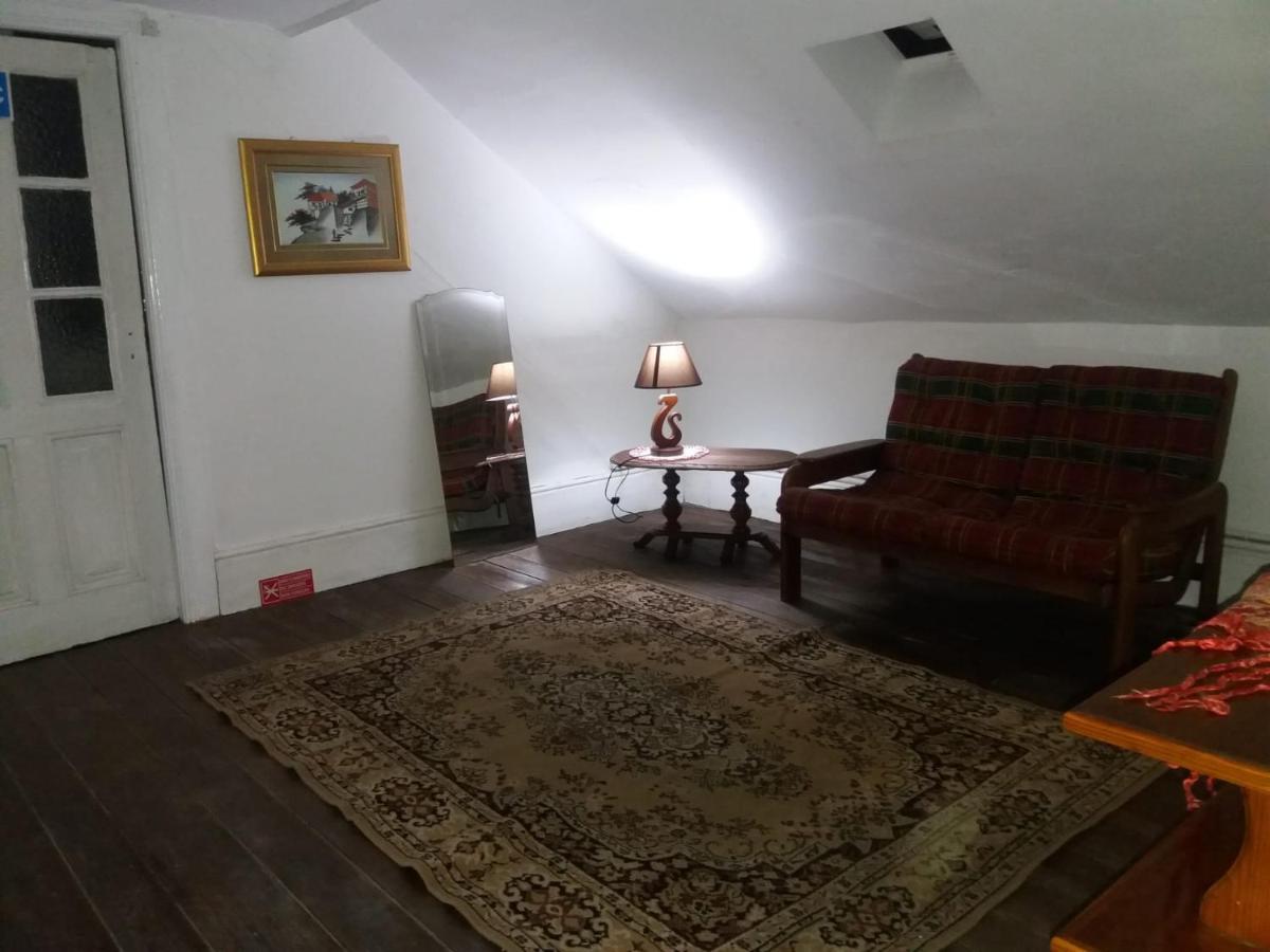 Casa Dragao Bed & Breakfast Порто Екстериор снимка