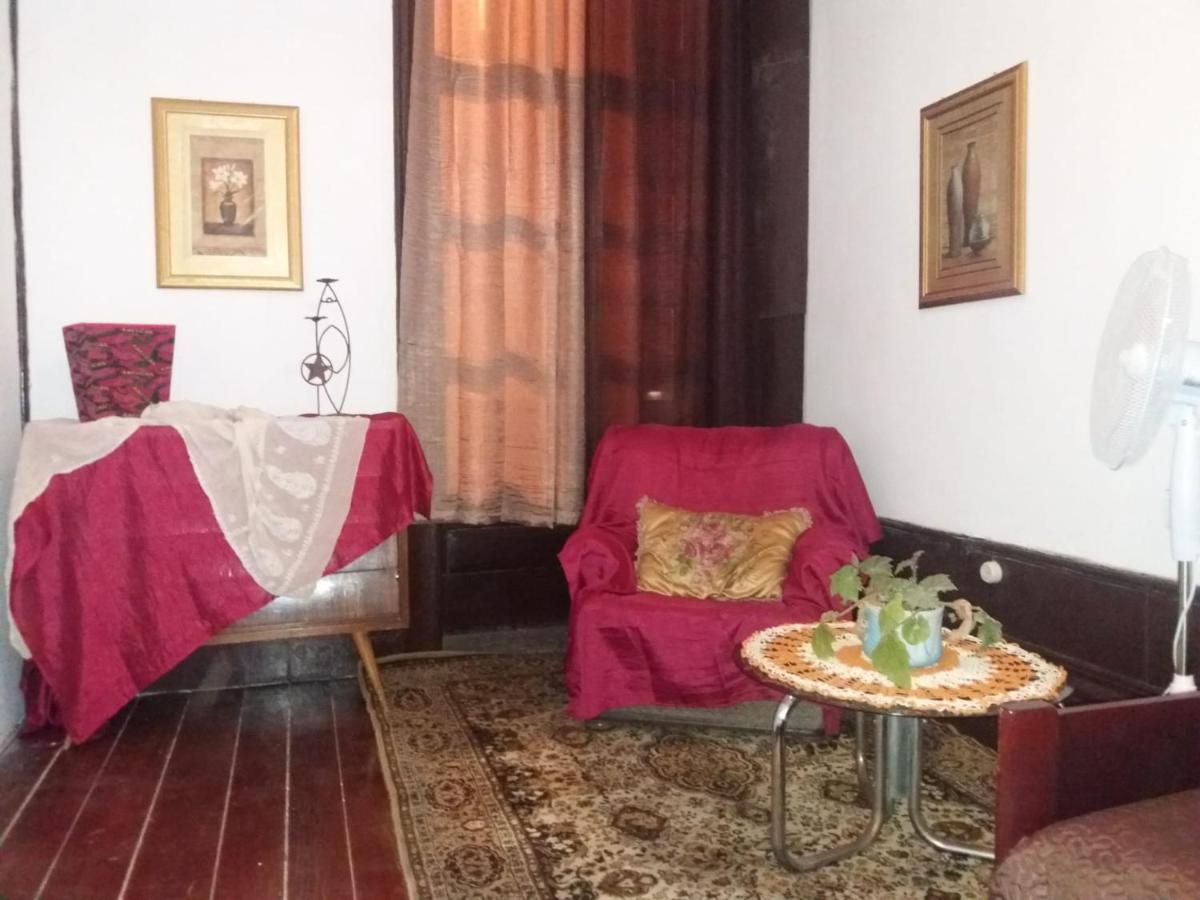 Casa Dragao Bed & Breakfast Порто Екстериор снимка